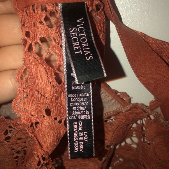 Victoria’s Secret Orange bralette - Picture 3 of 4